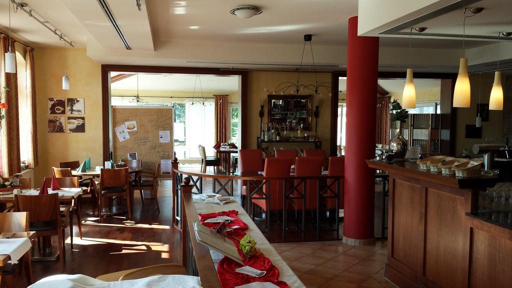 Hotel Restaurant Am Pfauenhof Quakenbrück المظهر الخارجي الصورة
